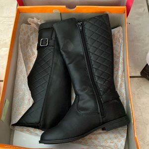 New boots girls size 1